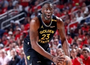 开云下载-西部决赛战局激烈，火箭逆转勇士获胜