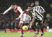 开云体育平台APP-曼城大胜米德尔斯堡，继续领跑英超的简单介绍