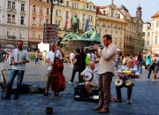 开云体育平台APP-捷克代表团队员争先恐后，一路领跑的简单介绍