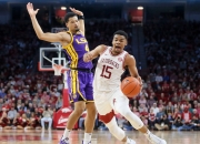 开云体育APP下载-国王后卫状态回暖，球队胜率逐渐攀升的简单介绍