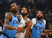 开云体育下载-包含快船队在客场以分较大优势击败黄蜂队的词条