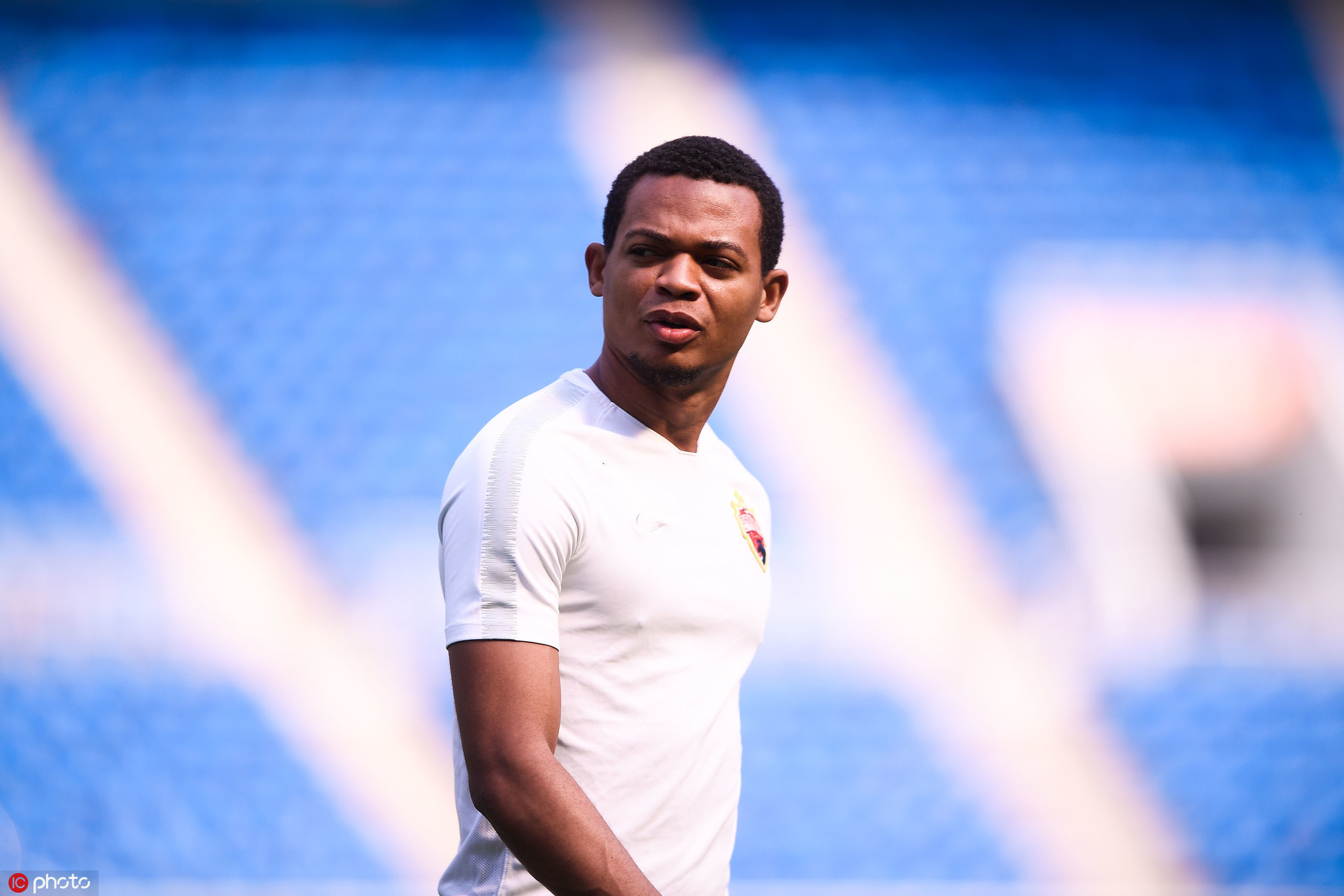 关于深圳佳兆业全力备战，球队士气高涨的信息