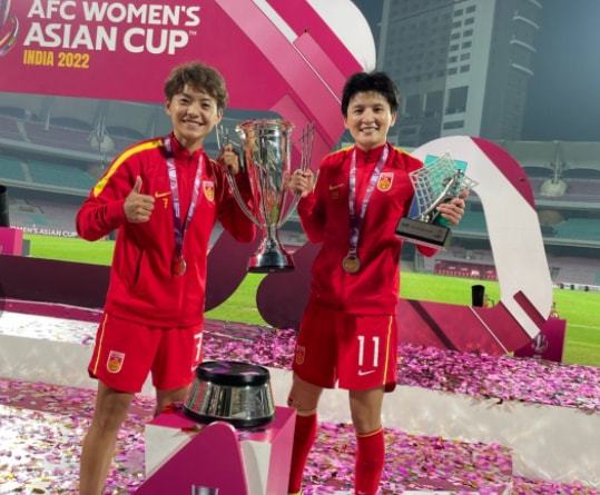 因为中国女足夺冠，球迷热情高涨