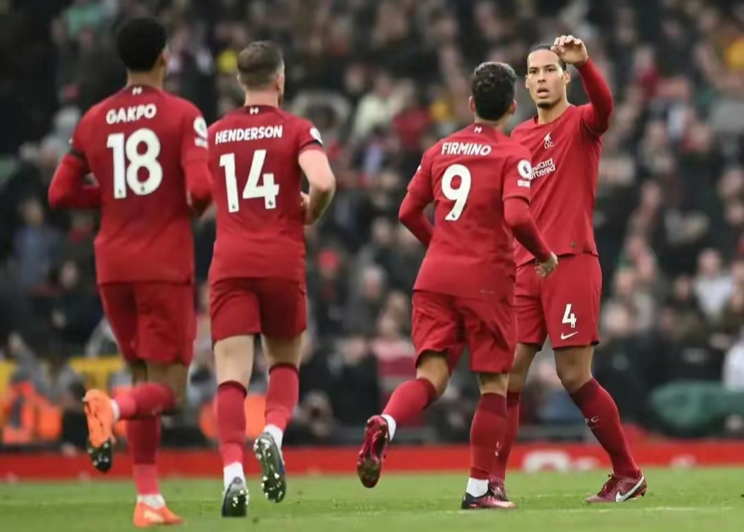 利物浦逆转拿下胜利，球迷欢呼雀跃