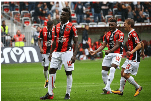 包含罗马客场大捷，追赶积分榜领先位置的词条