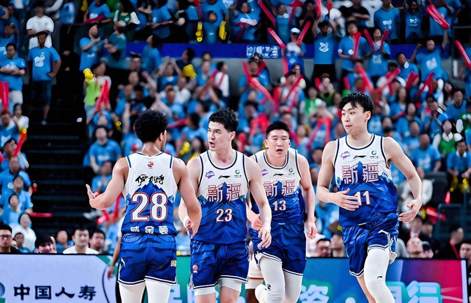 北京人和主场以二比一胜利表现完美的简单介绍