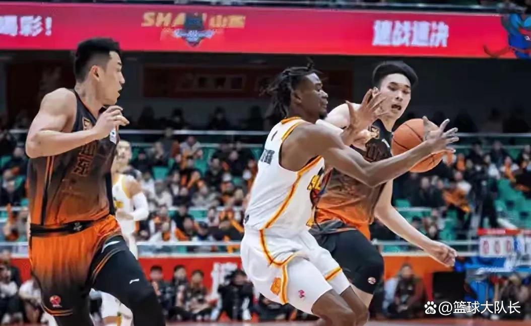 福建男篮不敌山东，客场遭遇两连败