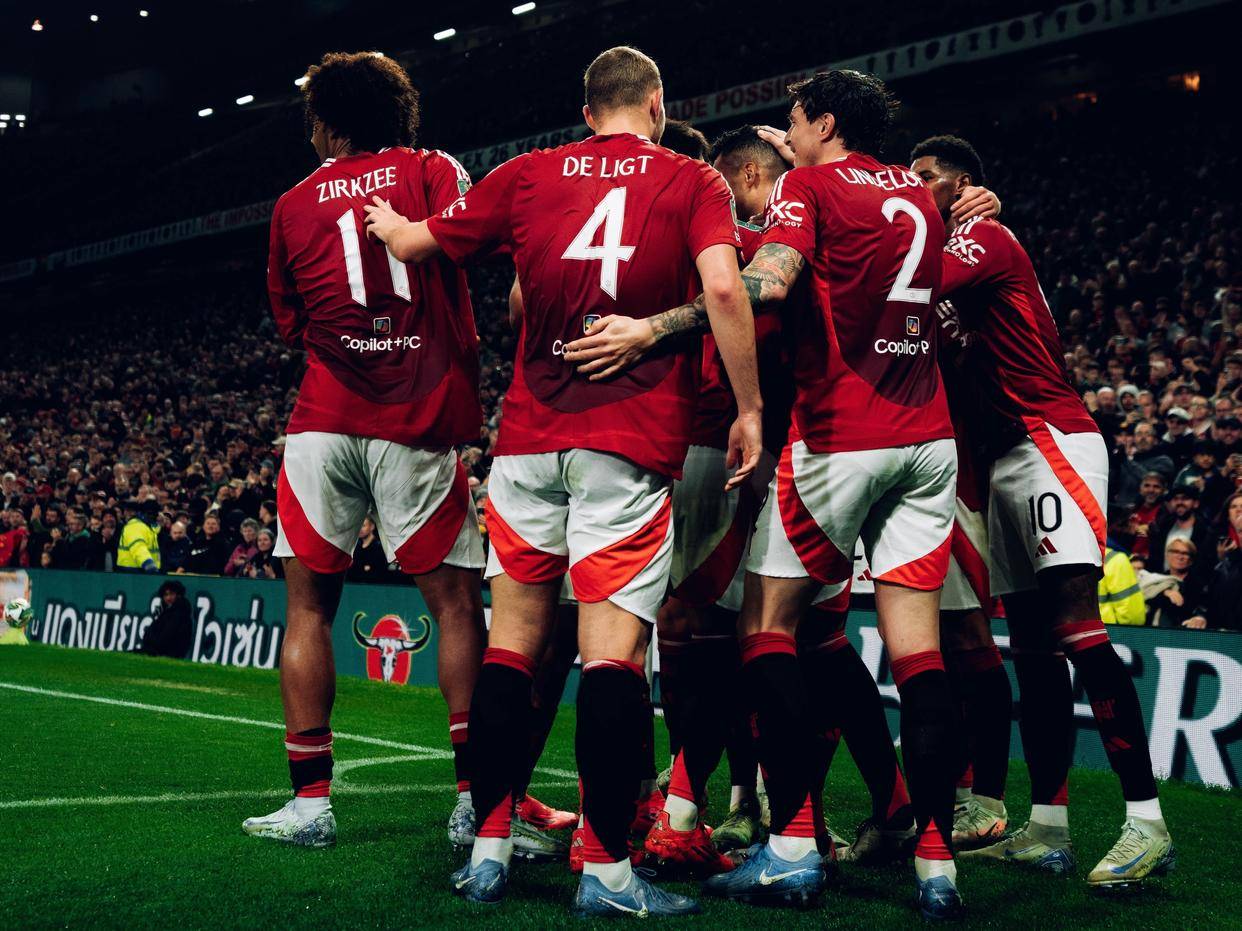 曼联主场逼平热刺，挣扎于中游无望上升的简单介绍