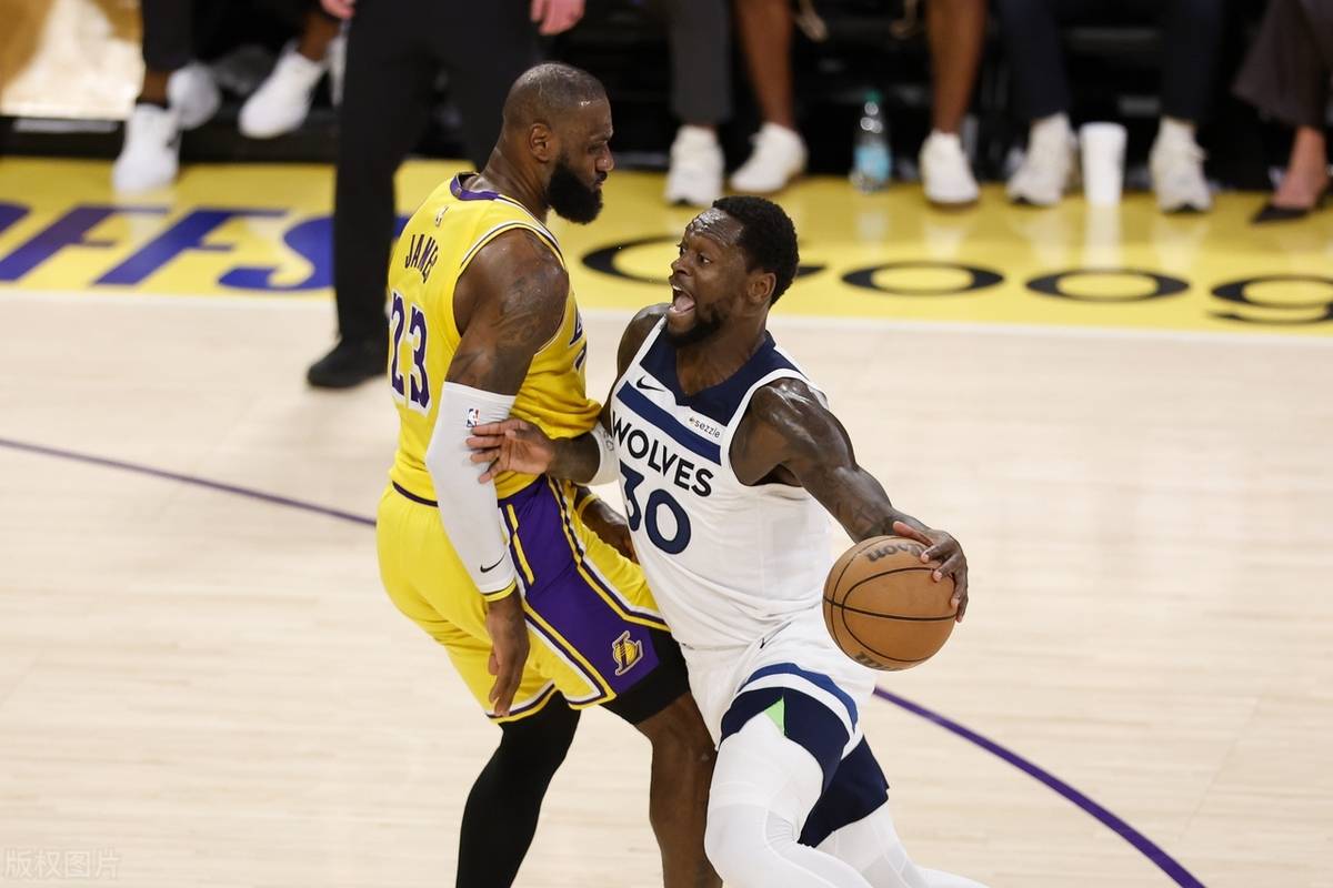 集体充分发挥优势，湖人再胜一城的简单介绍