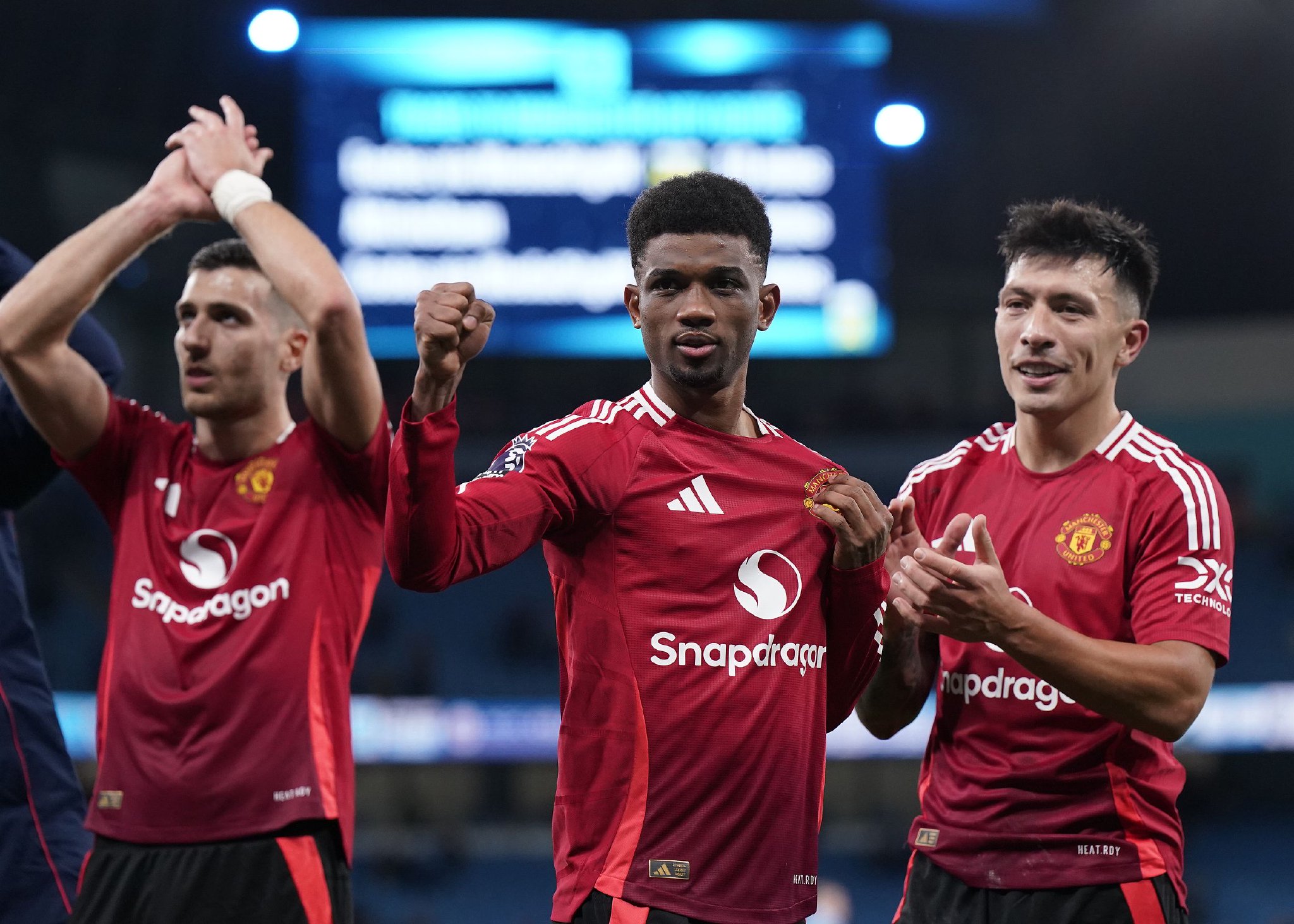 关于曼联客场淘汰对手，夺得宝贵三分的信息