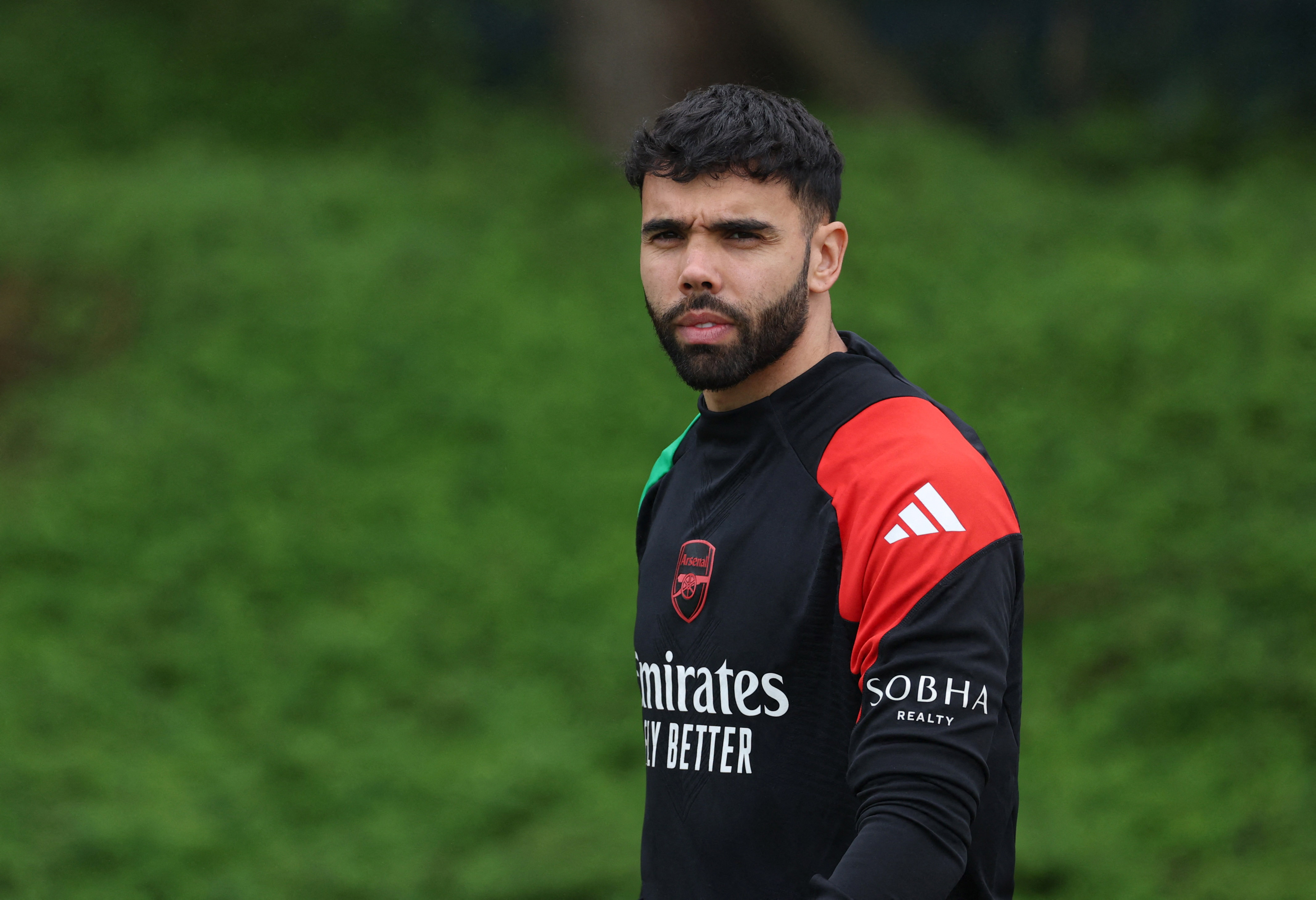 包含阿森纳备战皇家马德里，主帅表示信心十足的词条