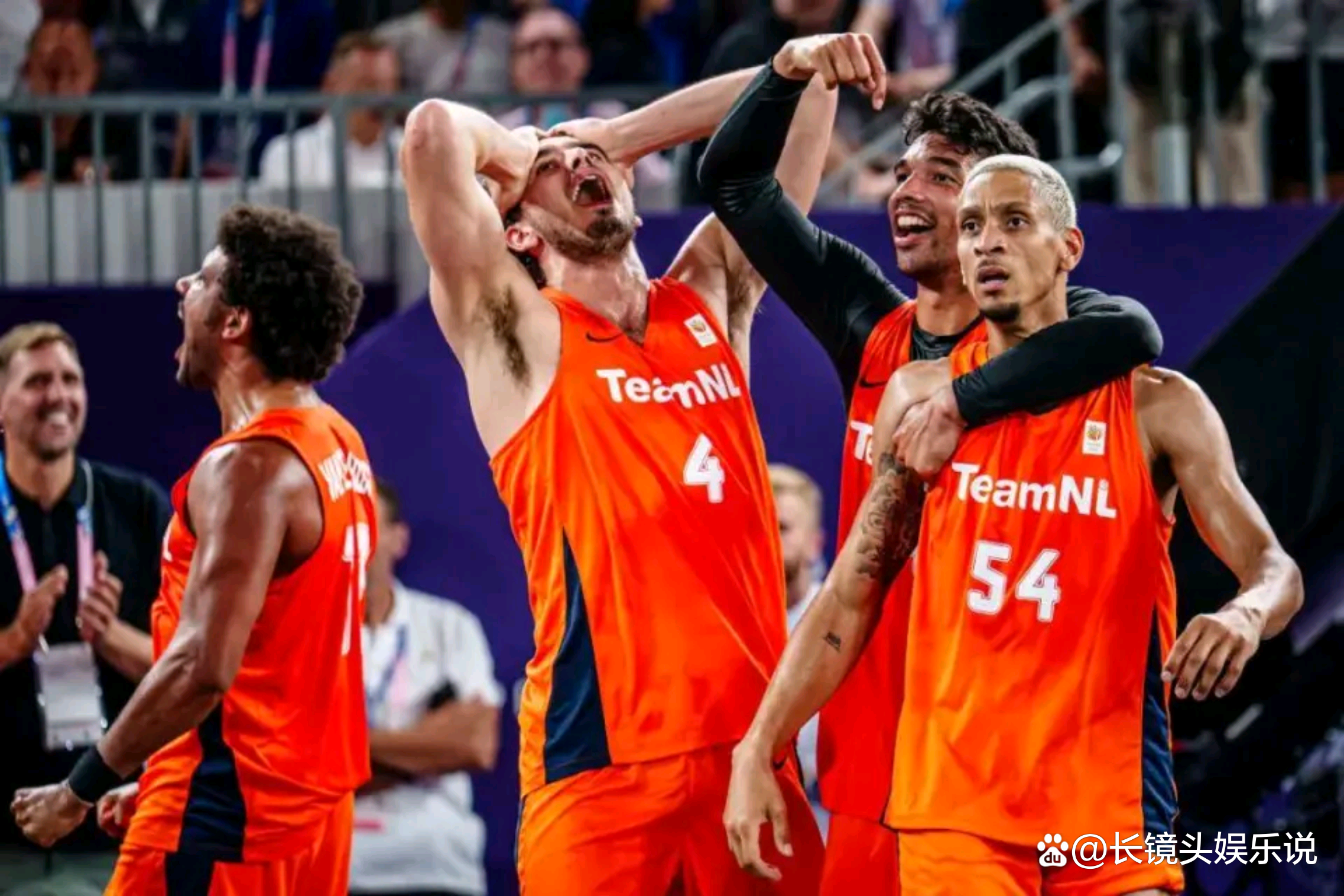 关于荷兰队再战南斯拉夫，力争晋级的信息