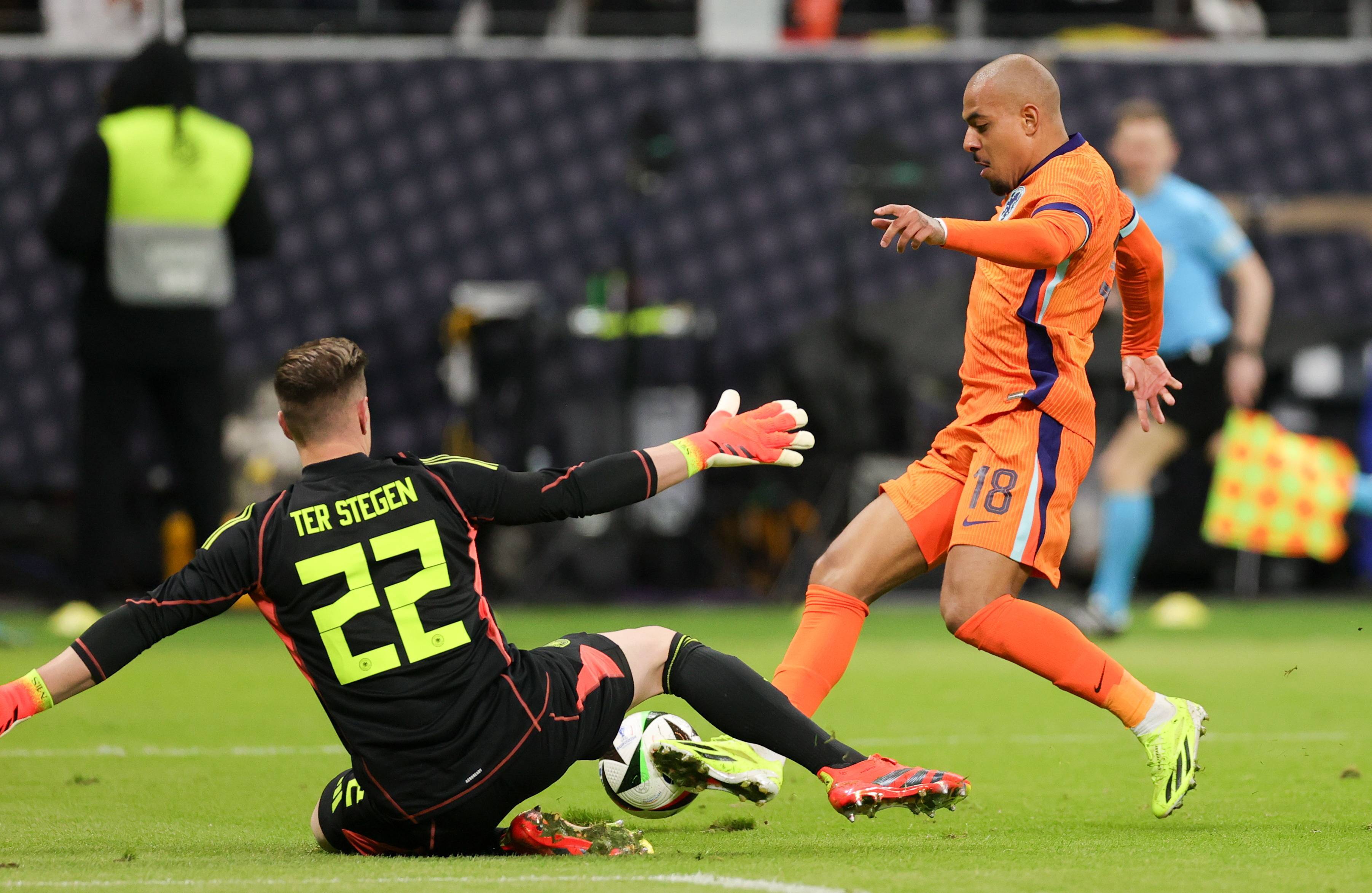 德国女足在友谊赛中获胜