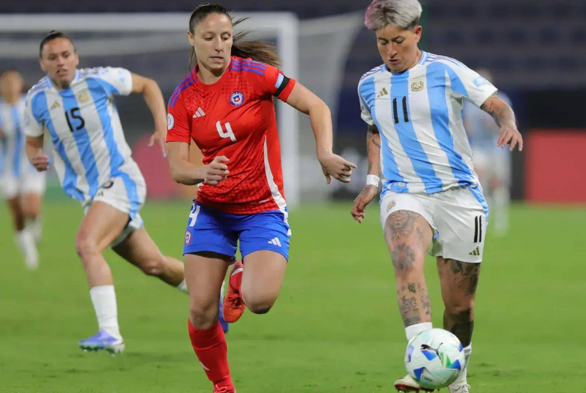 美洲杯半决赛激战，局势逆转令人震惊！的简单介绍