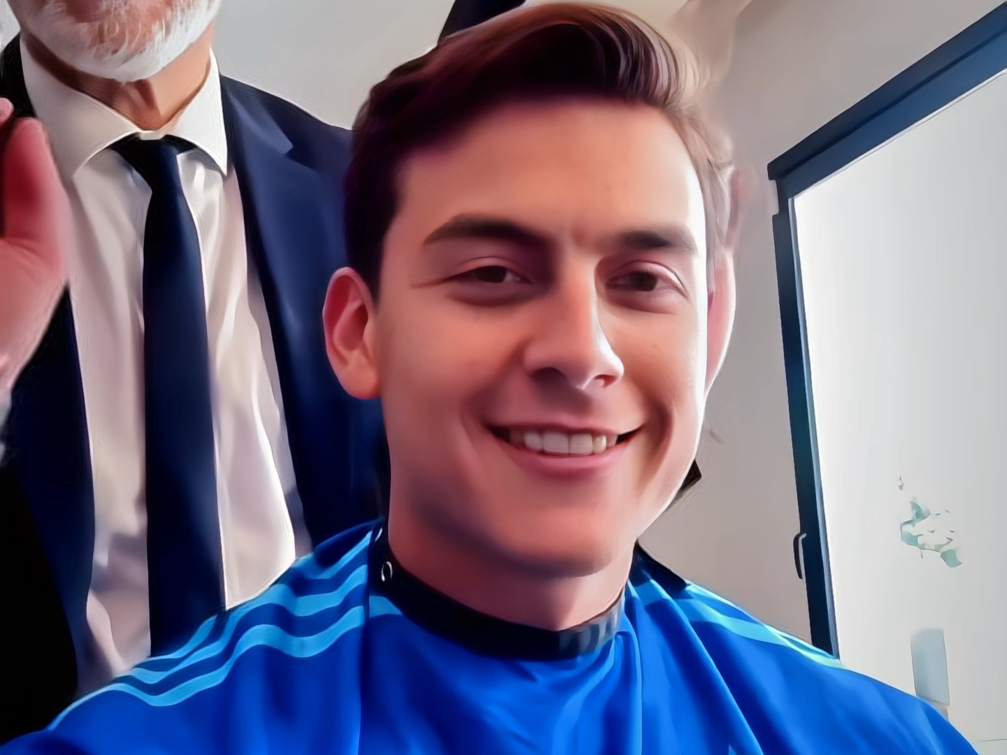 包含阿根廷球星迪巴拉转会巴塞罗那的词条