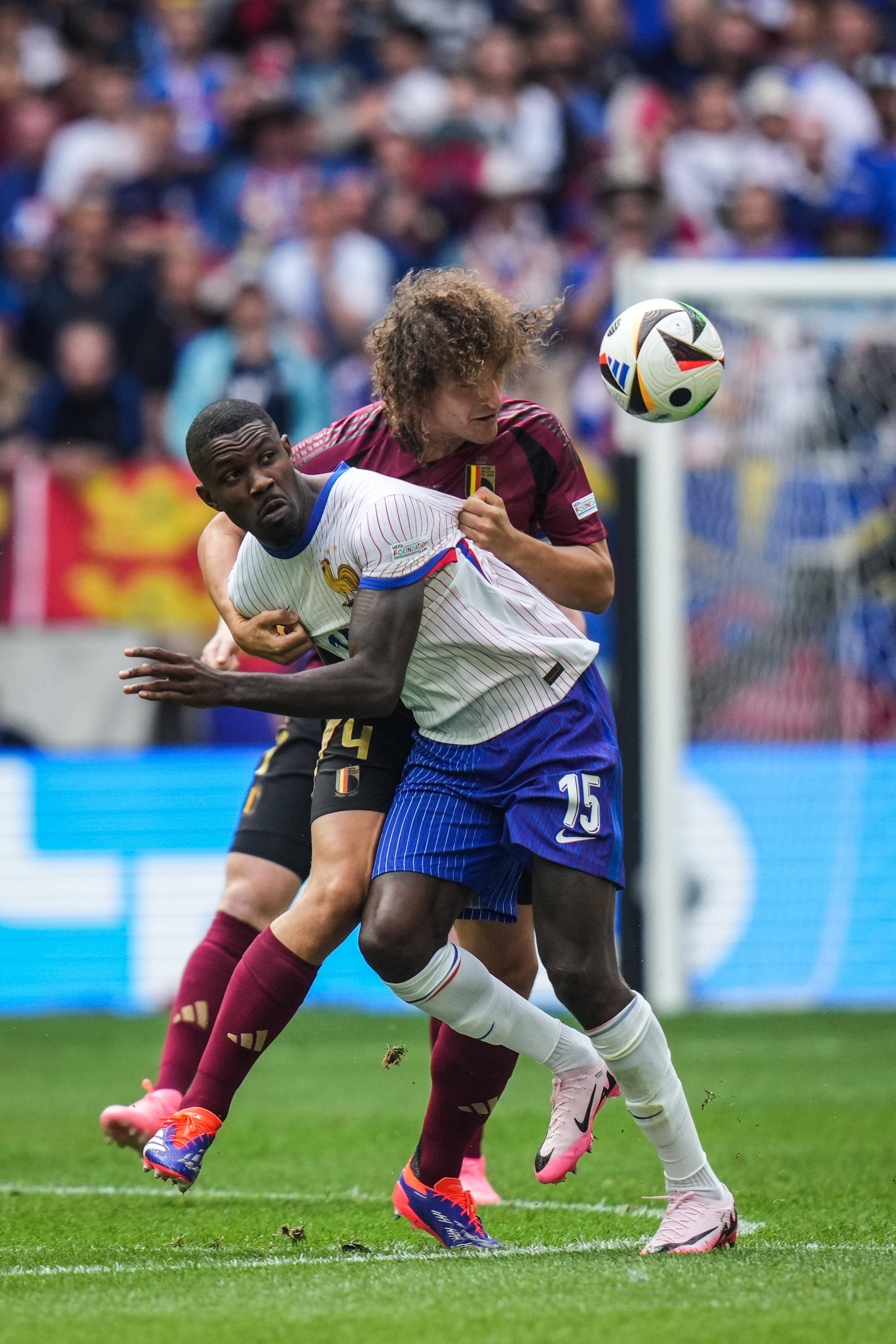 法国田径运动员实力出众，晋级决赛