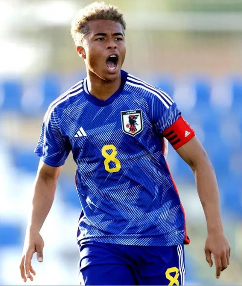 神秘新星惊艳出场！亚洲足球风头无限的简单介绍