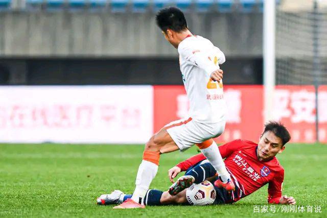 武汉卓尔连胜被终结，寻找反击机会的简单介绍