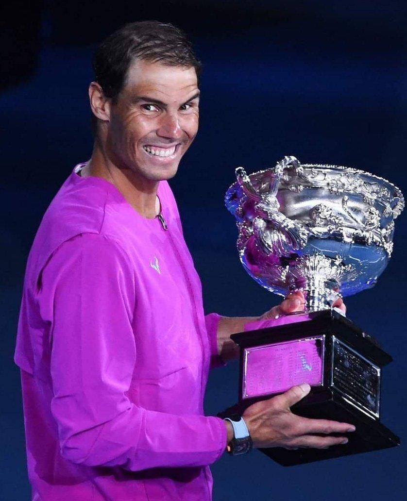 德国网球队力克英国网球队，纳达尔制霸全场的简单介绍